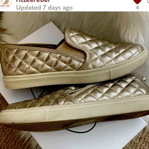 Steve Madden Ecentrcq Platinum Light Gold Quilted Slip On Sneakers